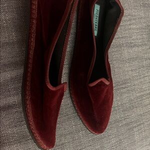 Handcrafted velvet, Venetian loafers
